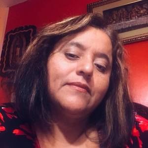 Meet your Posher, Noelia